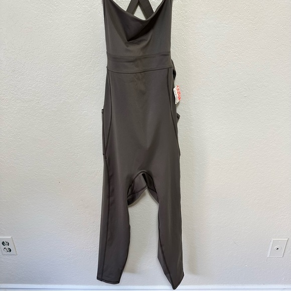 NEW free people movement My High Onesie brown jumpsuit size L - Picture 10 of 14